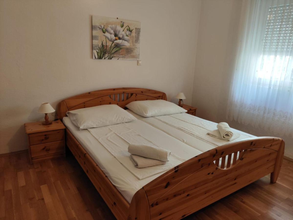 Villa Niko Podstrana Exterior foto